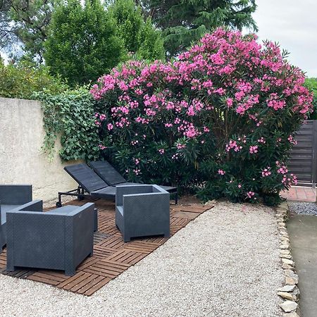 Au Coeur De La Pinede De 1 A 4 Personnes Villa Langlade Eksteriør bilde