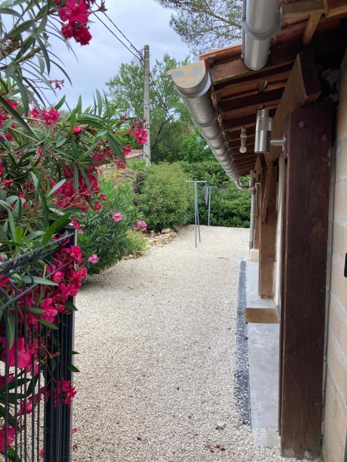 Au Coeur De La Pinede De 1 A 4 Personnes Villa Langlade Eksteriør bilde